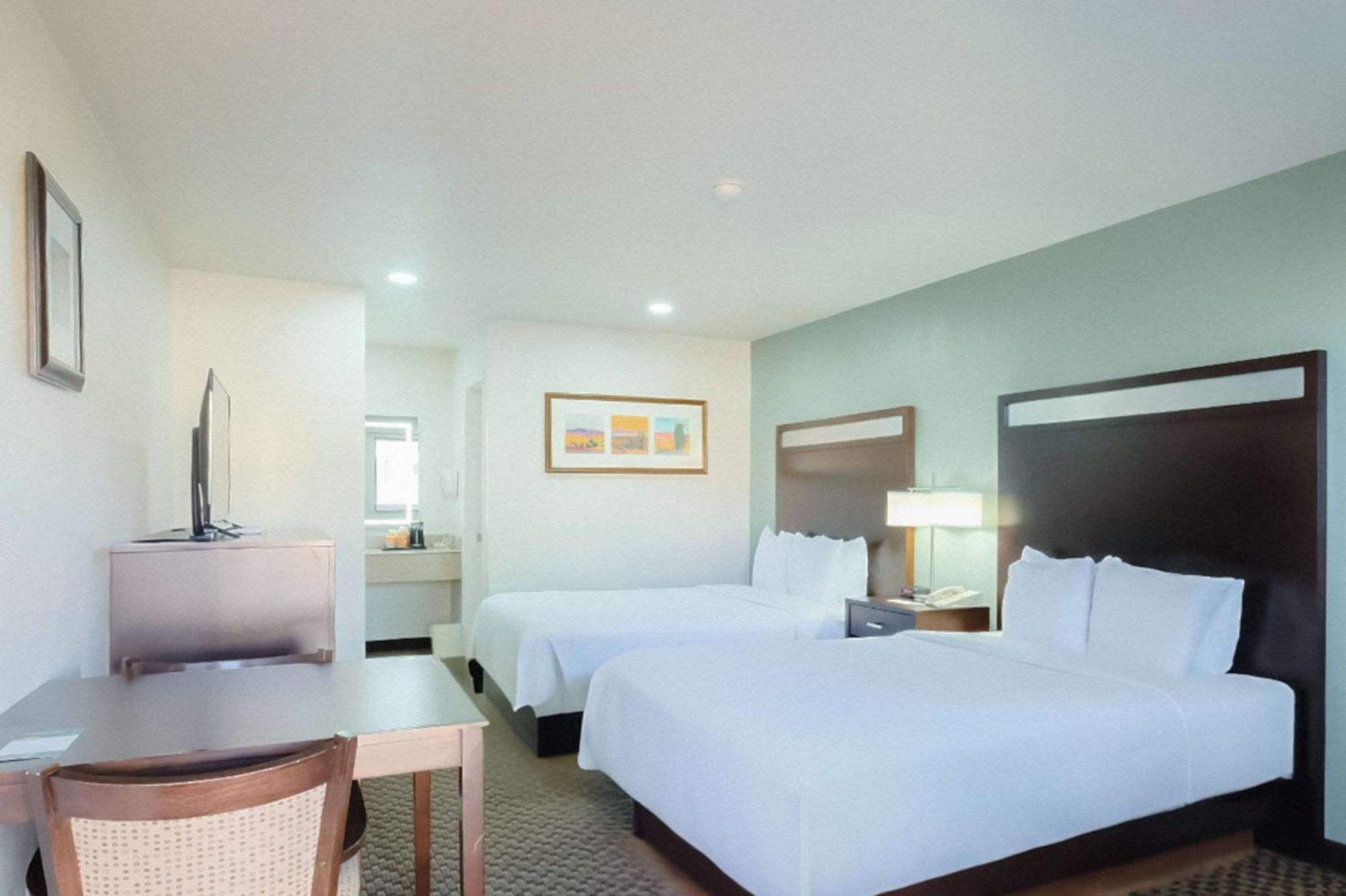 Inn Quality Near Petrified Forest Holbrook
