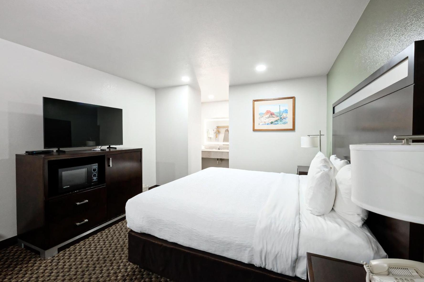 Inn Quality Near Petrified Forest