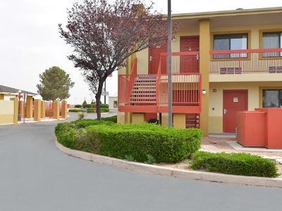 Inn Quality Near Petrified Forest